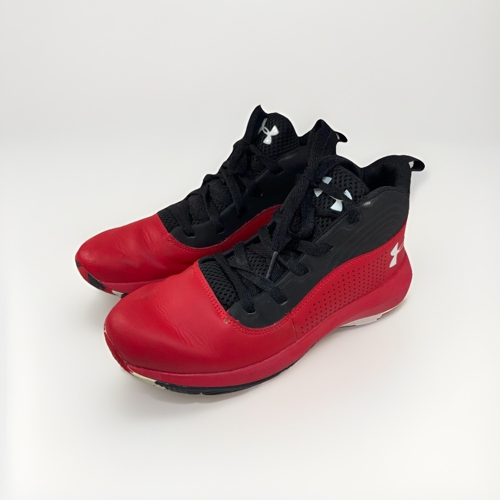 Under Armour Youth Lockdown 4 Basketball Shoe Size 6 Y Red Black Faux Leather